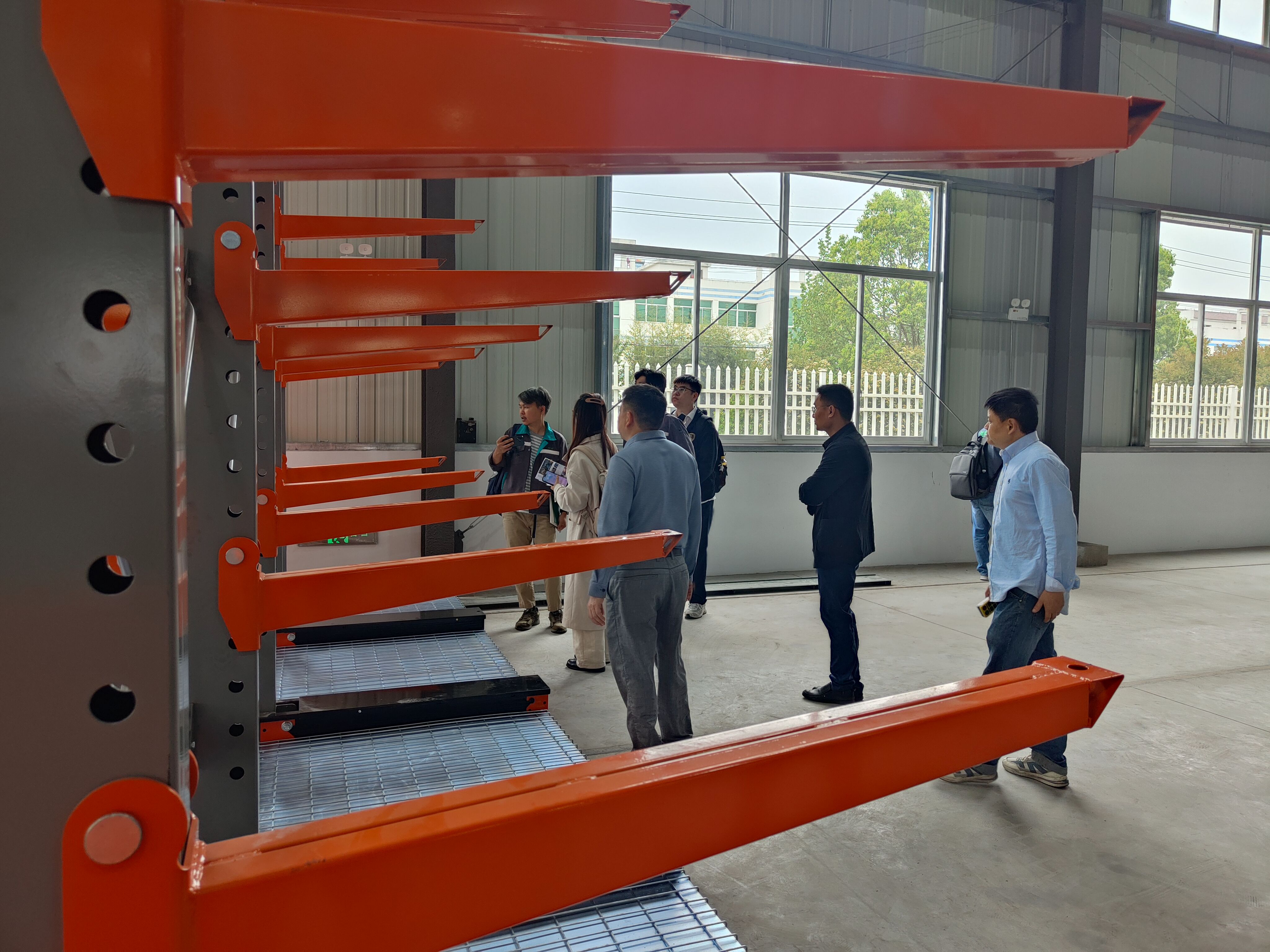 Hệ thống giá đỡ đúc hẫng di động
