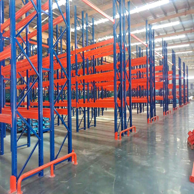 Kho thép tấm Hệ thống thiết bị hậu cần kệ pallet chọn lọc