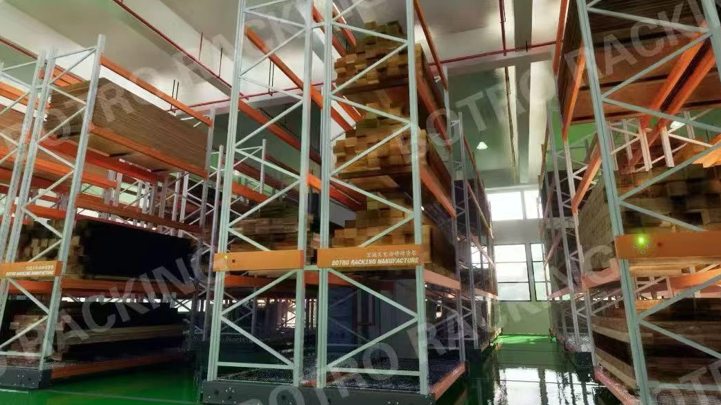 Giá đỡ di động thông minh để lưu trữ hiệu quả các vật liệu ván và gỗ