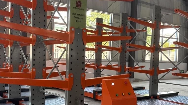 Giá đỡ đúc hẫng di động: Tối ưu hóa hiệu quả lưu trữ