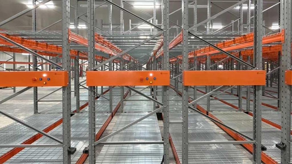 Giải pháp kệ di động cho kho 600㎡